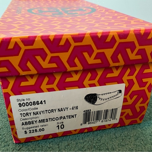 Tory Burch Abbey Cap Toe Flats - Picture 5 of 5